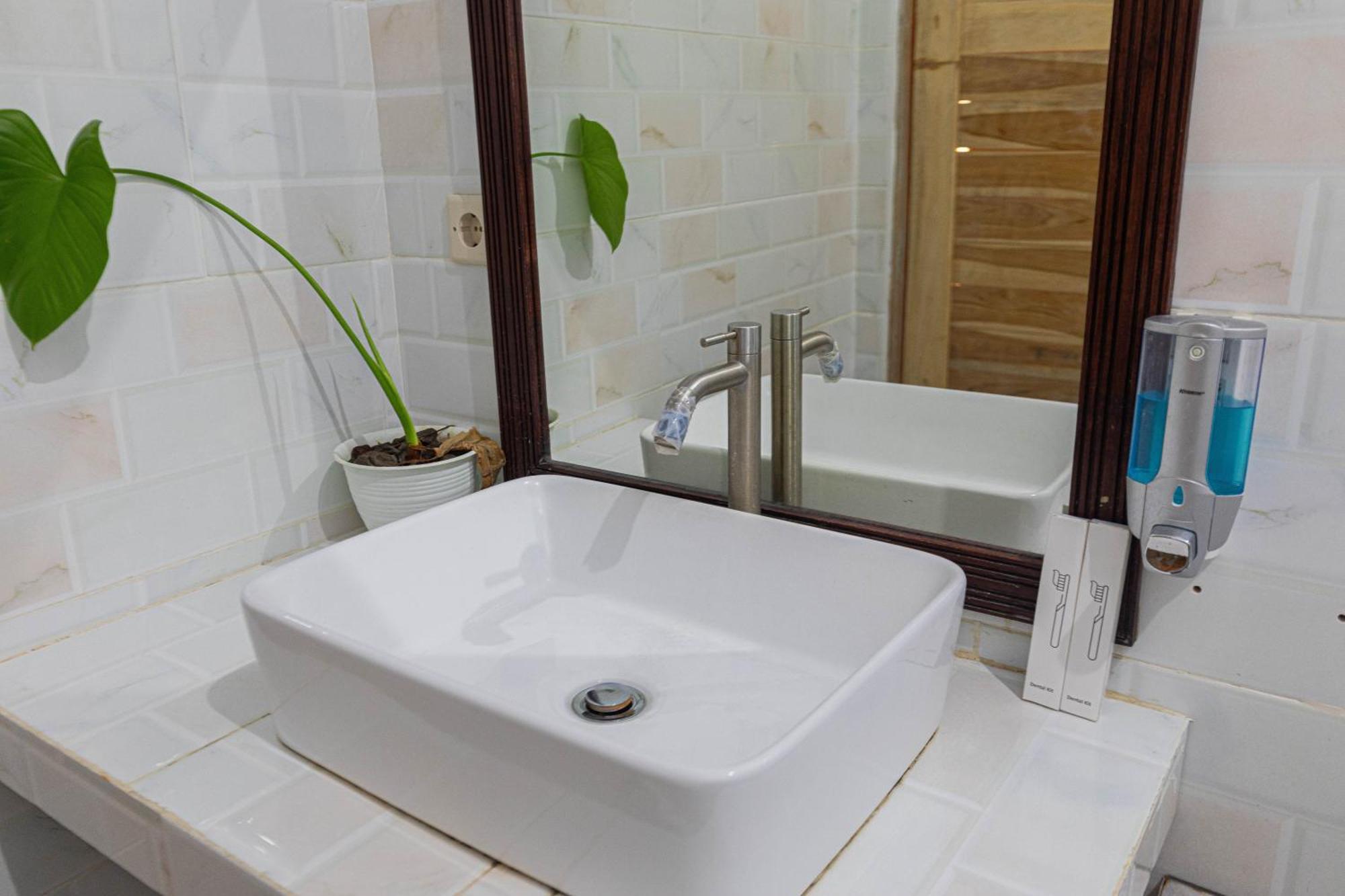 Bhavana Cottage Batumadeg Luaran gambar