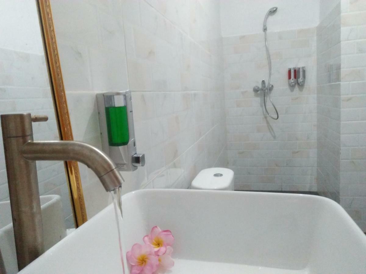 Bhavana Cottage Batumadeg Luaran gambar